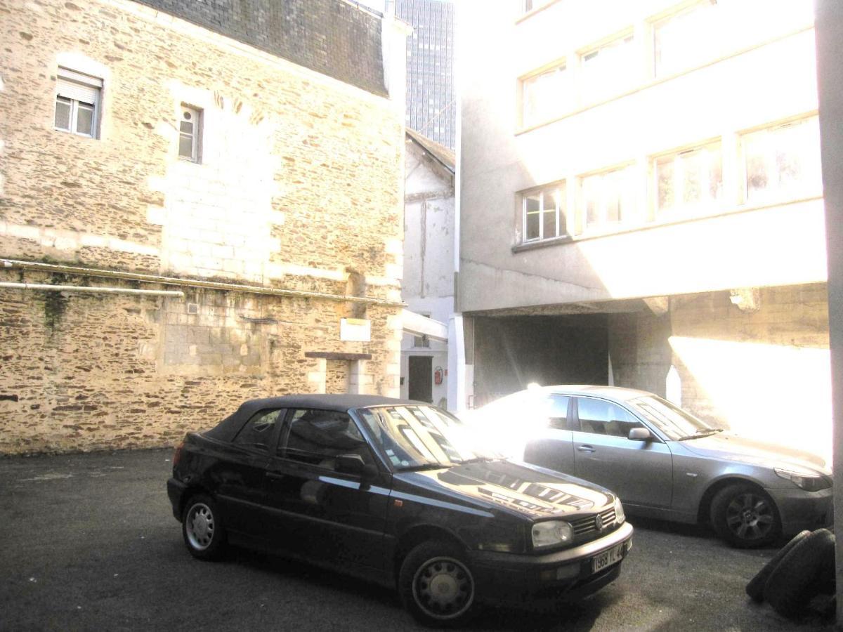 Des 3 Marchands Hotel 3*