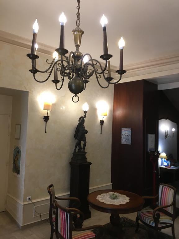 Des 3 Marchands Hotel